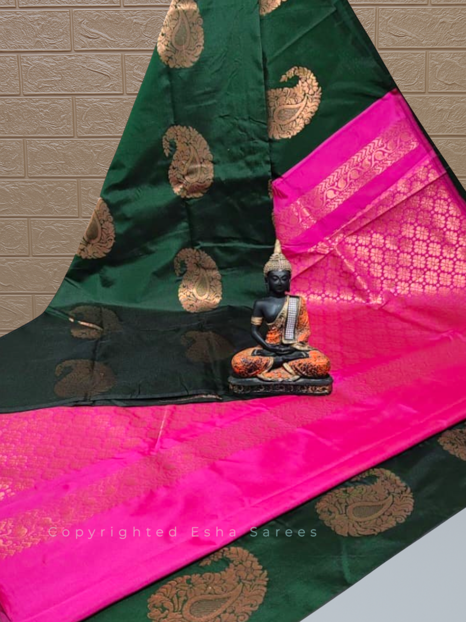 Vasthrakala Royal Emerald Bloom Saree