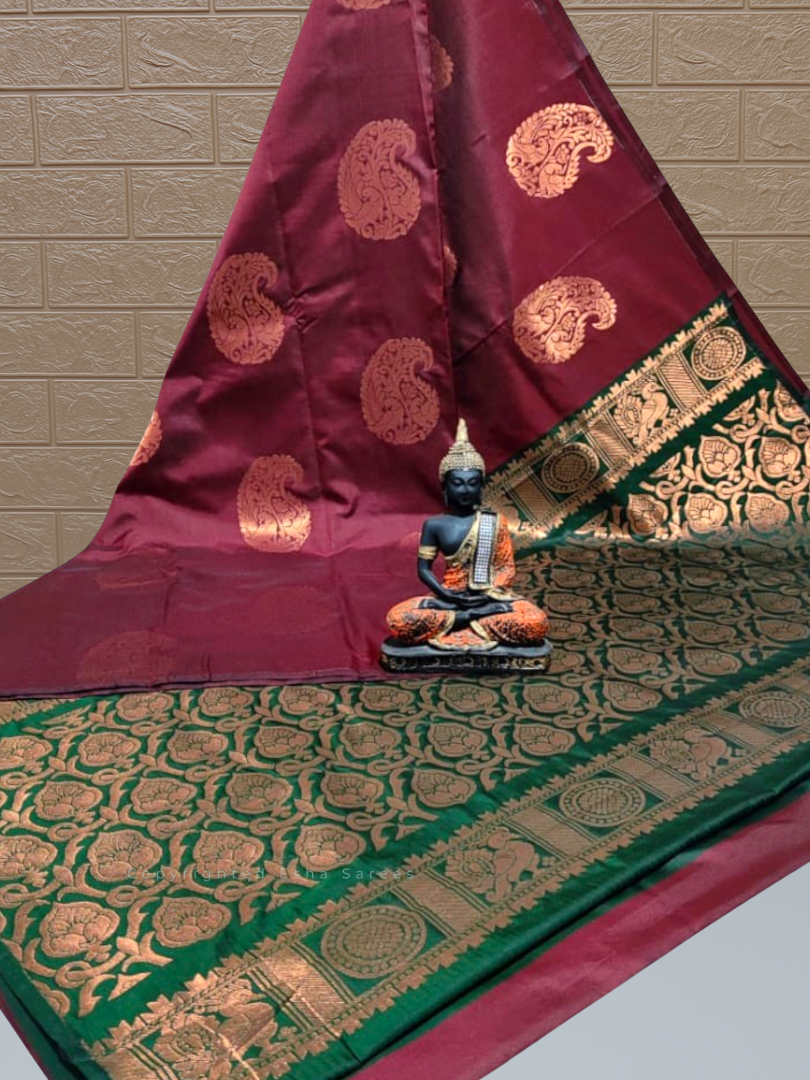 Vasthrakala Maroon with Emerald Floral Weave Saree