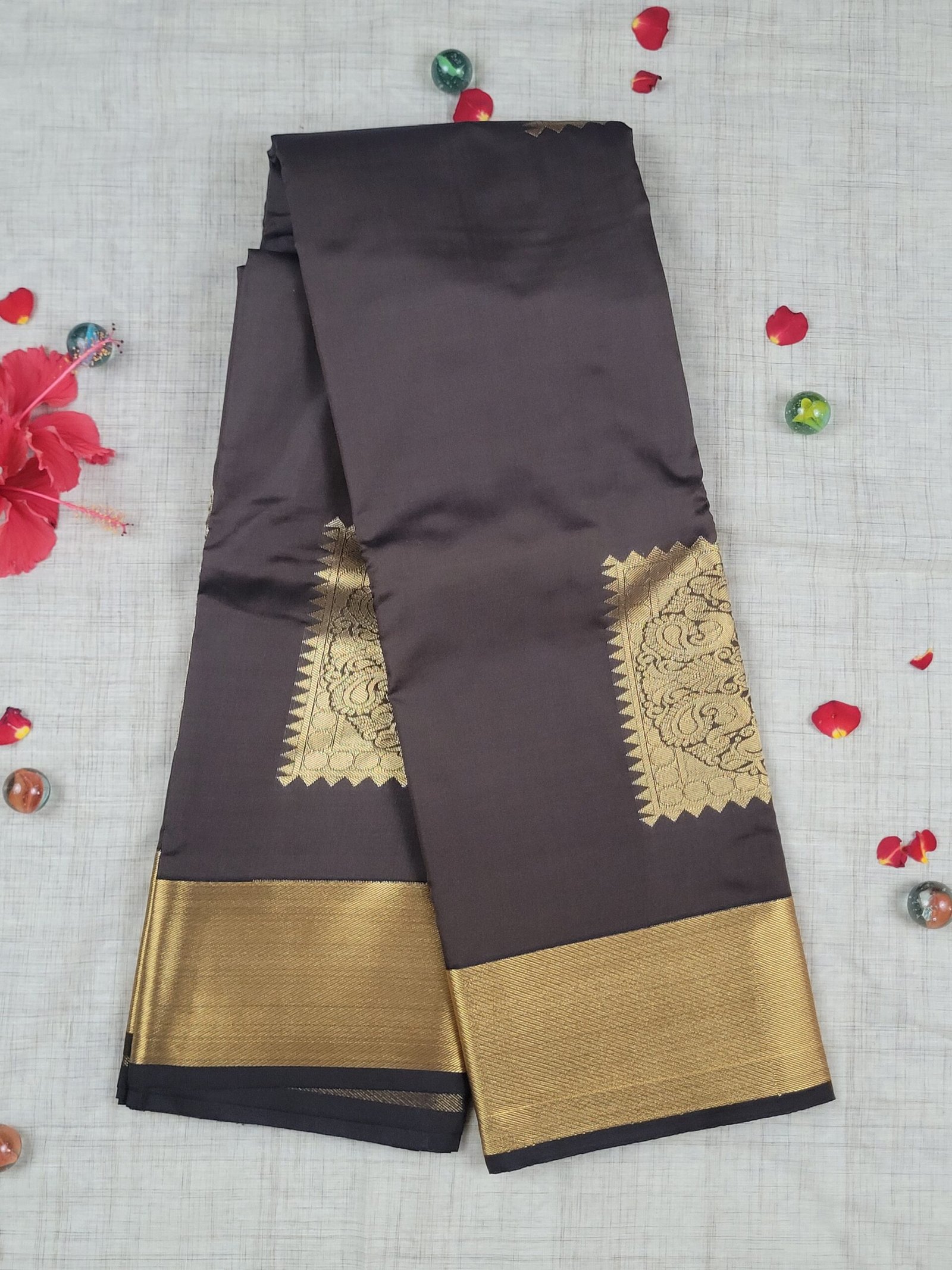 Vastrakala Deep Ebony Gold Border Silk Saree